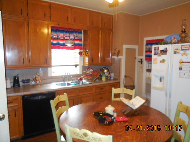 408 Travis Dr, Strawn, TX 76475 photo 17