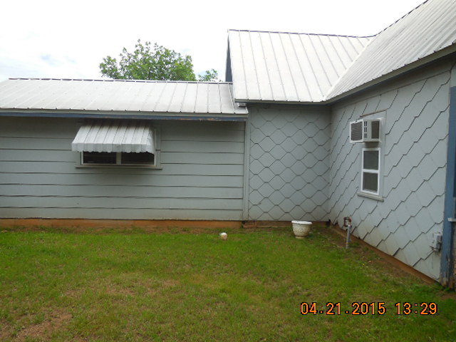 408 Travis Dr, Strawn, TX 76475 photo 2