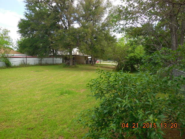 408 Travis Dr, Strawn, TX 76475 photo 6