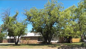 2002 Edgemont Dr, Abilene, TX 79602 photo 1