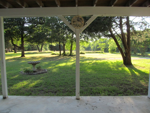 320 Pr 5451, Point, TX 75472 photo 3