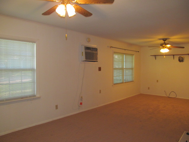 320 Pr 5451, Point, TX 75472 photo 12