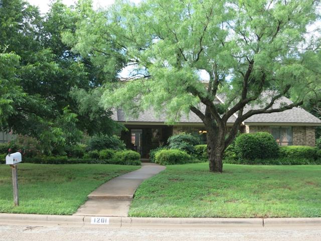 1201 Nottingham Rd, Abilene, TX 79602 photo 2