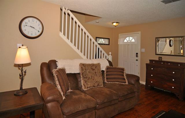 2005 Brazos Dr, Corinth, TX 76210 photo 8