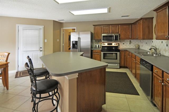 2005 Brazos Dr, Corinth, TX 76210 photo 6