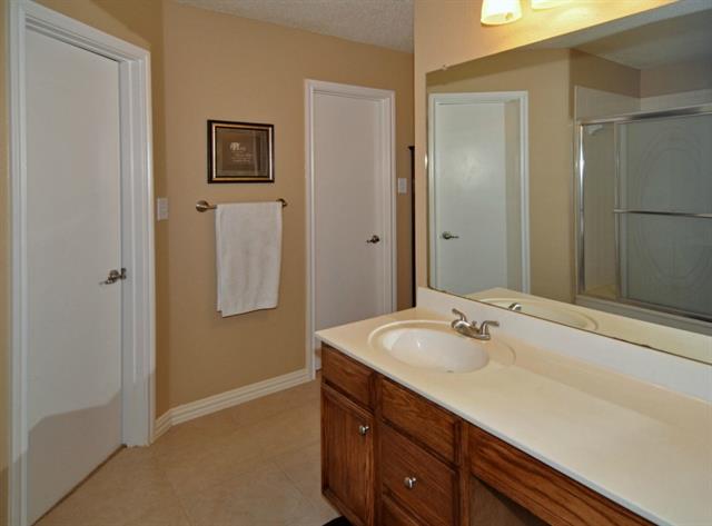 2005 Brazos Dr, Corinth, TX 76210 photo 18