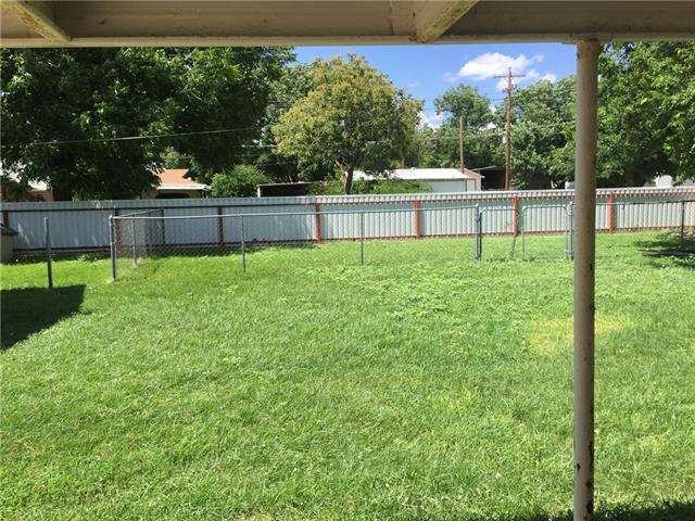 904 N Avenue G, Haskell, TX 79521 photo 6