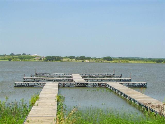 357 Lake Point Rd, Comanche, TX 76442 photo 7