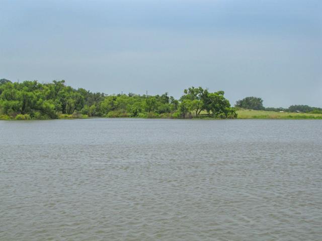 357 Lake Point Rd, Comanche, TX 76442 photo 8