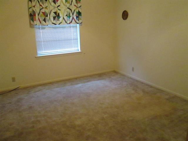 1403 Primrose, Cisco, TX 76437 photo 5