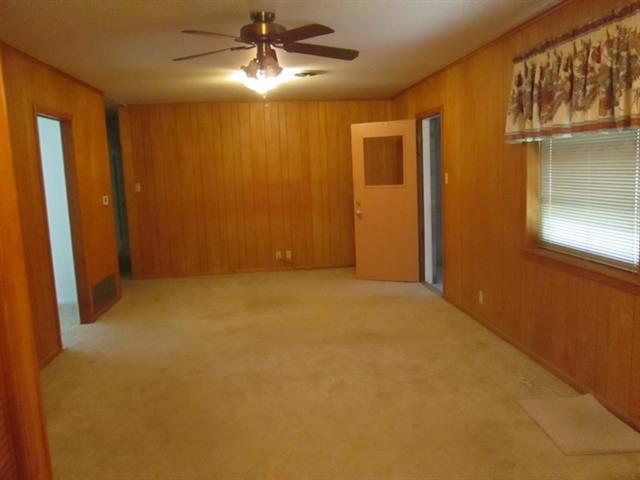 1403 Primrose, Cisco, TX 76437 photo 2