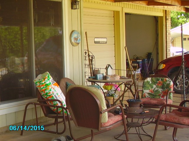 1204 Haven Dr, Comanche, TX 76442 photo 3