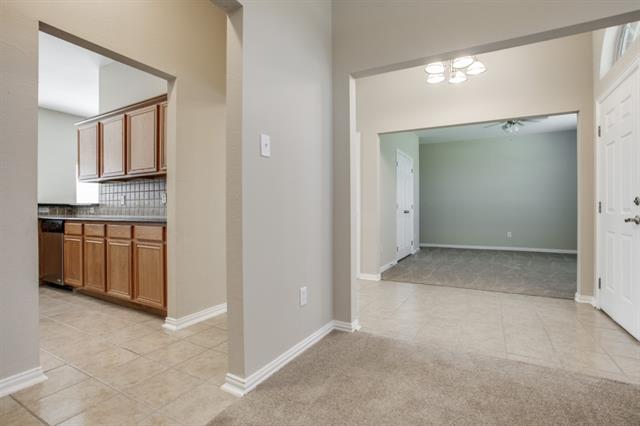 8840 Colonial Dr, Crandall, TX 75114 photo 5