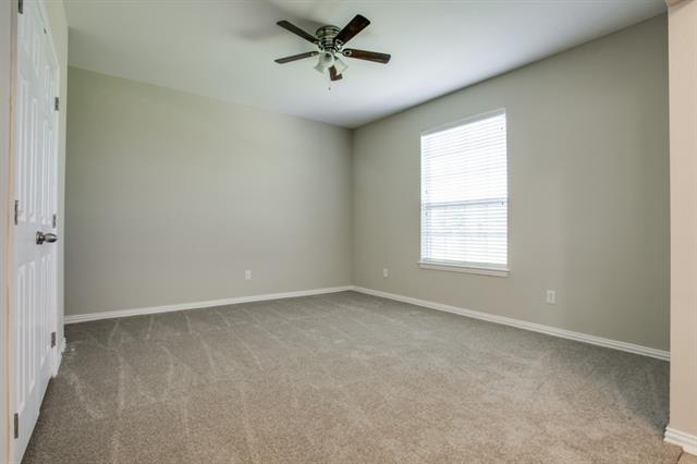 8840 Colonial Dr, Crandall, TX 75114 photo 6