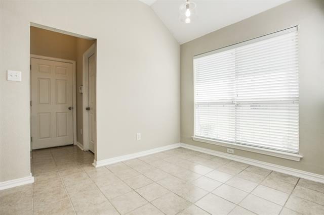 8840 Colonial Dr, Crandall, TX 75114 photo 11