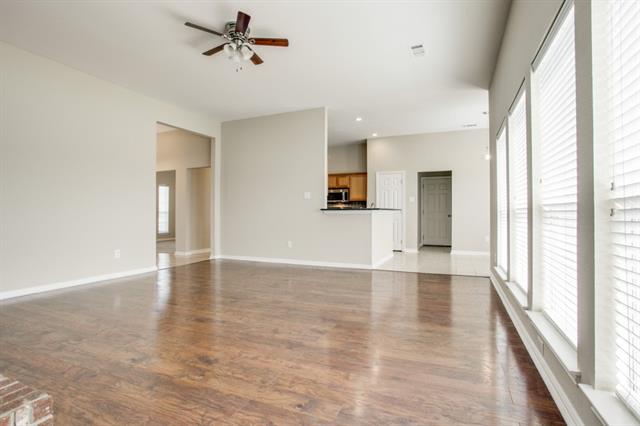 8840 Colonial Dr, Crandall, TX 75114 photo 10