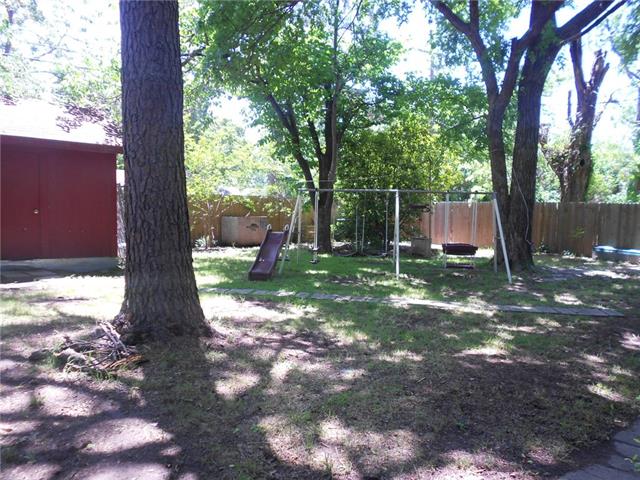 325 Boyd Loop, Bonham, TX 75418 photo 2