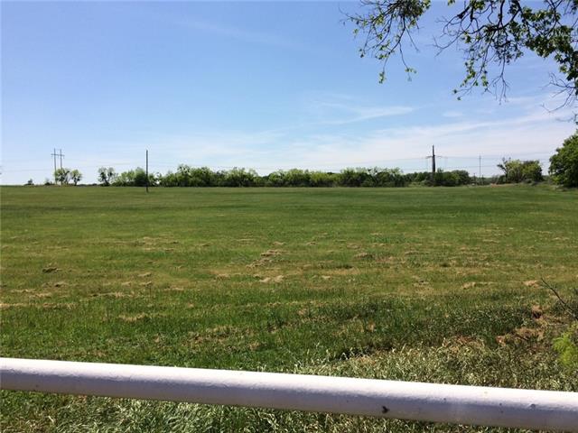 808 E Summit Ave, Comanche, TX 76442 photo 11