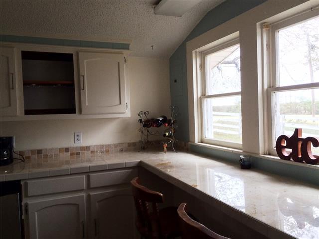 808 E Summit Ave, Comanche, TX 76442 photo 24