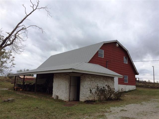 808 E Summit Ave, Comanche, TX 76442 photo 13