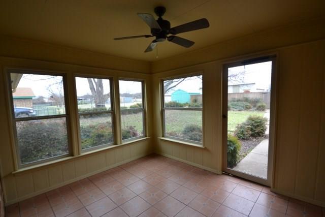 504 E Cedar St, Gordon, TX 76453 photo 12