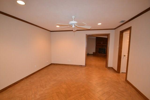 504 E Cedar St, Gordon, TX 76453 photo 5