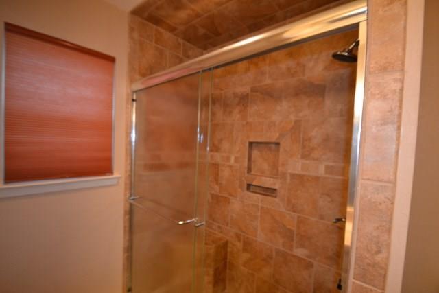 504 E Cedar St, Gordon, TX 76453 photo 9
