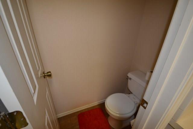 504 E Cedar St, Gordon, TX 76453 photo 14