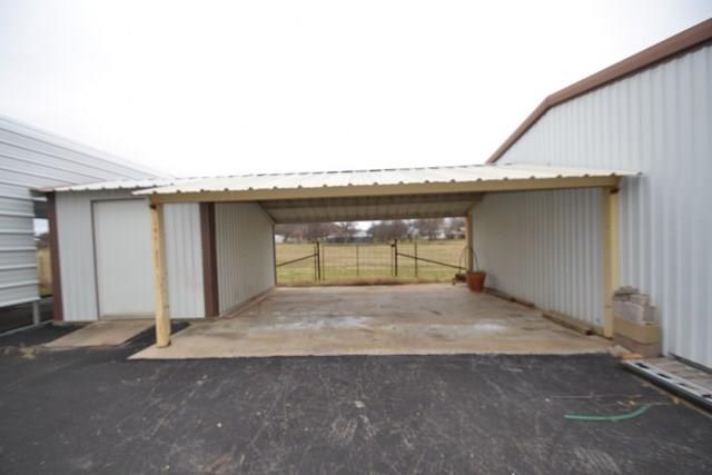 504 E Cedar St, Gordon, TX 76453 photo 22