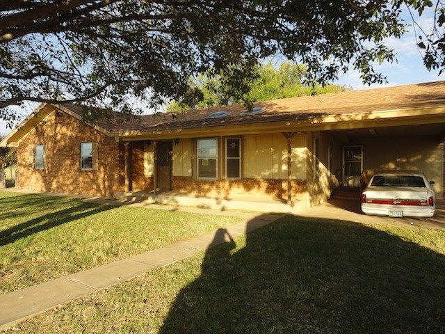1205 S Ave H, Haskell, TX 79521 photo 1