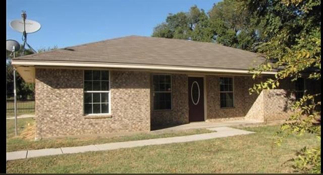 413 E 3rd St, Springtown, TX 76082 photo 1