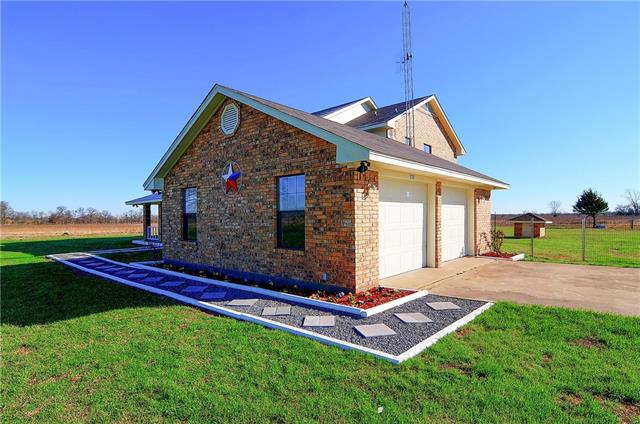 371 Cr 1280, Ector, TX 75439 photo 3