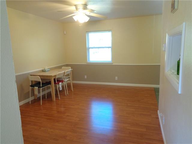 1301 Glenn Dr, Euless, TX 76039 photo 4