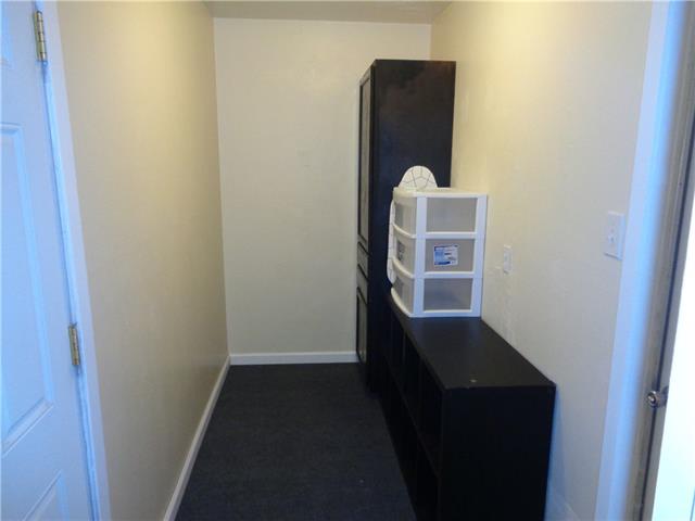 1301 Glenn Dr, Euless, TX 76039 photo 9