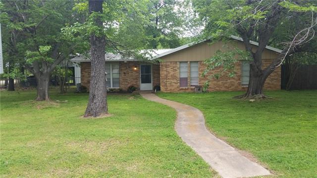 604 Royal Way, Tool, TX 75143 photo 2