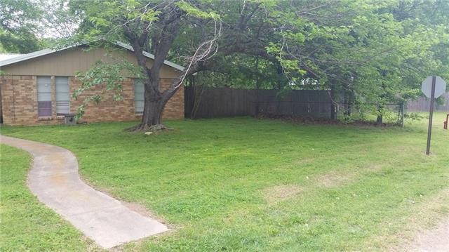 604 Royal Way, Tool, TX 75143 photo 3