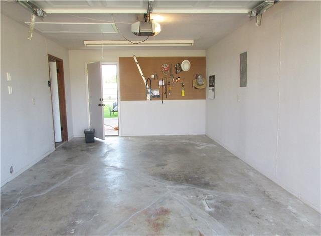 600 SW Mckinney St, Rice, TX 75155 photo 17