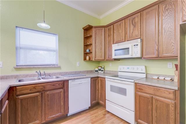 208 E 5th St, Tolar, TX 76476 photo 13
