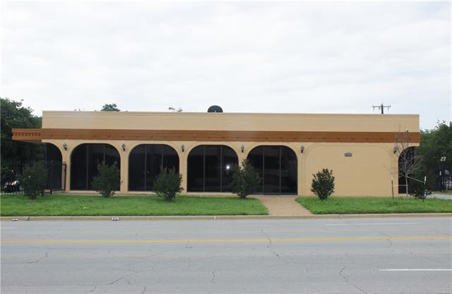 800 E Border St E, Arlington, TX 76010 photo 1