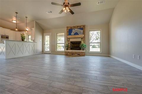 589 Eubank St, Mabank, TX 75147 photo 6