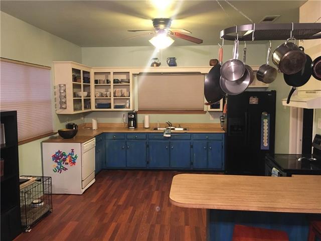 503 E College St, Terrell, TX 75160 photo 3