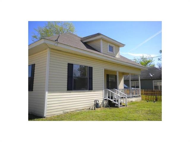 503 E College St, Terrell, TX 75160 photo 9
