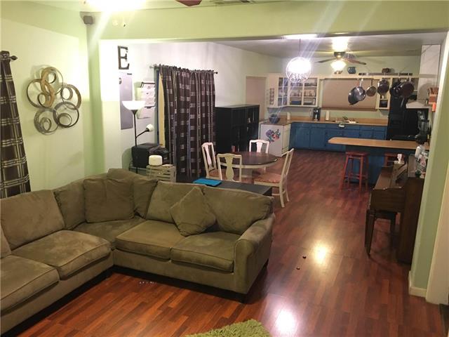 503 E College St, Terrell, TX 75160 photo 2