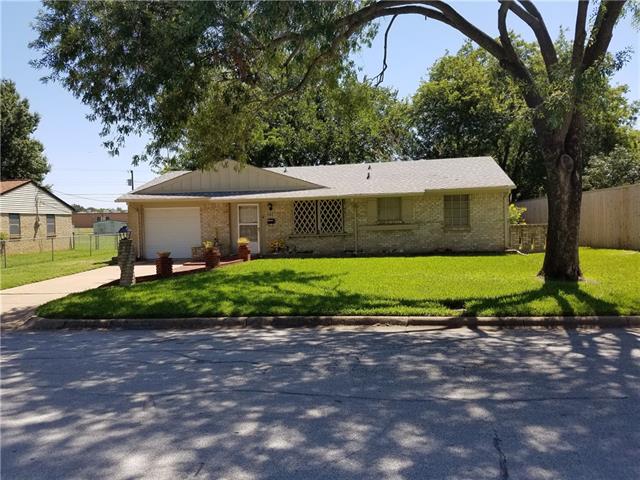 1102 Aransas Dr, Euless, TX 76039 photo 1