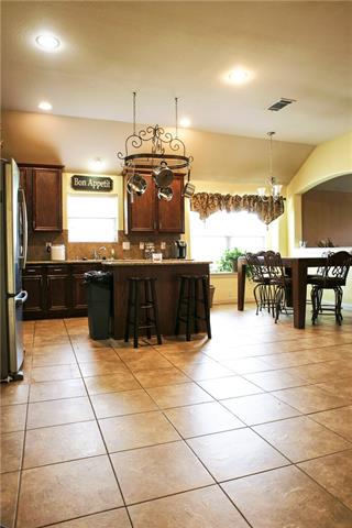236 Wolf Dr, Forney, TX 75126 photo 9