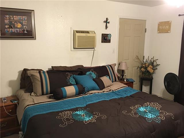 911 N Austin St, Comanche, TX 76442 photo 9