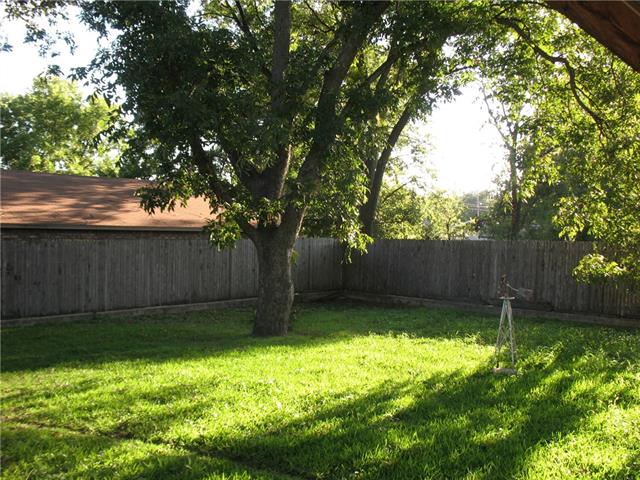 911 N Austin St, Comanche, TX 76442 photo 20