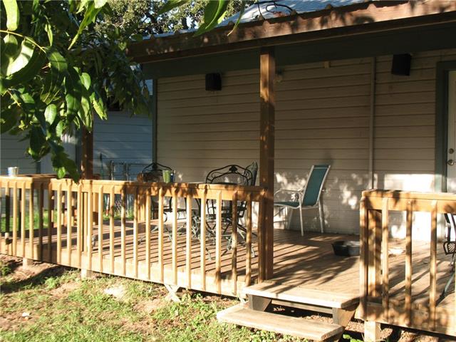 911 N Austin St, Comanche, TX 76442 photo 1