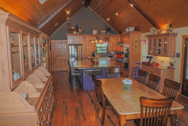 1385 County Road 121, Mingus, TX 76463 photo 8