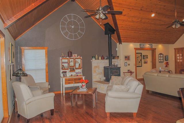 1385 County Road 121, Mingus, TX 76463 photo 9